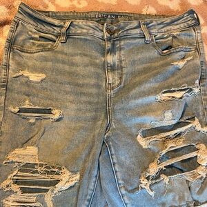 American Eagle distressed patched high rise jeggings!